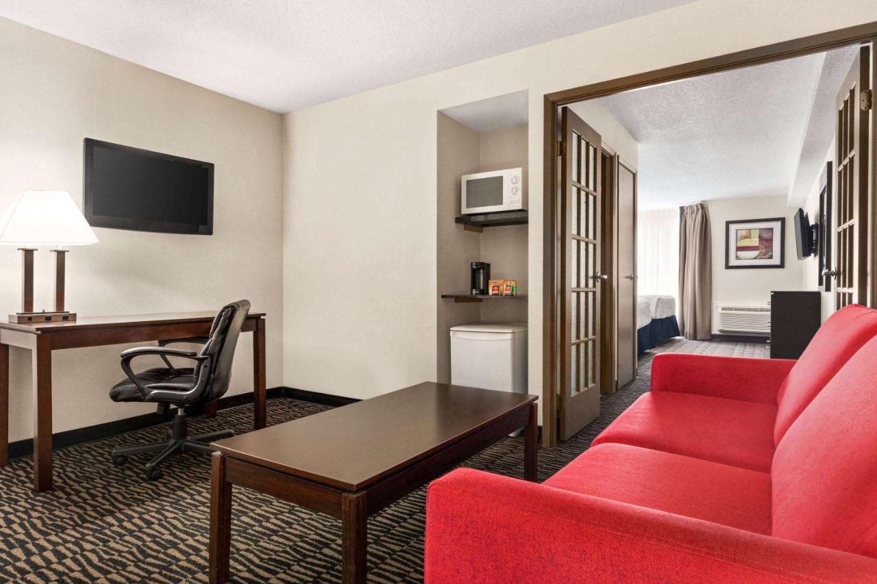 Ramada Plaza By Wyndham Niagara Falls Eksteriør billede