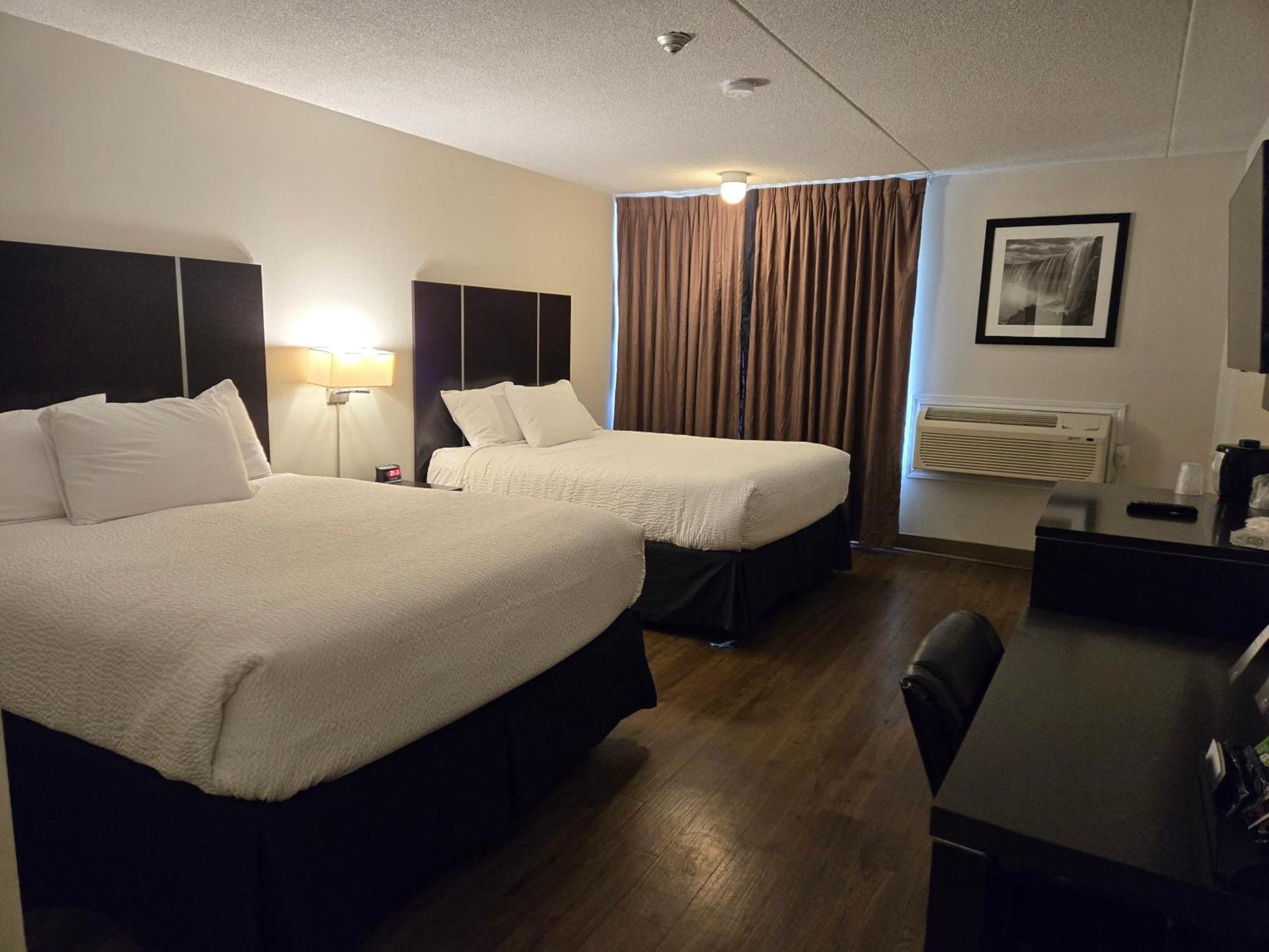 Ramada Plaza By Wyndham Niagara Falls Eksteriør billede